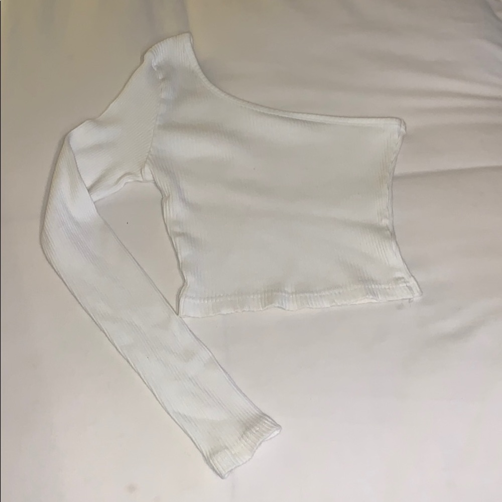One sleeve crop top Size Small